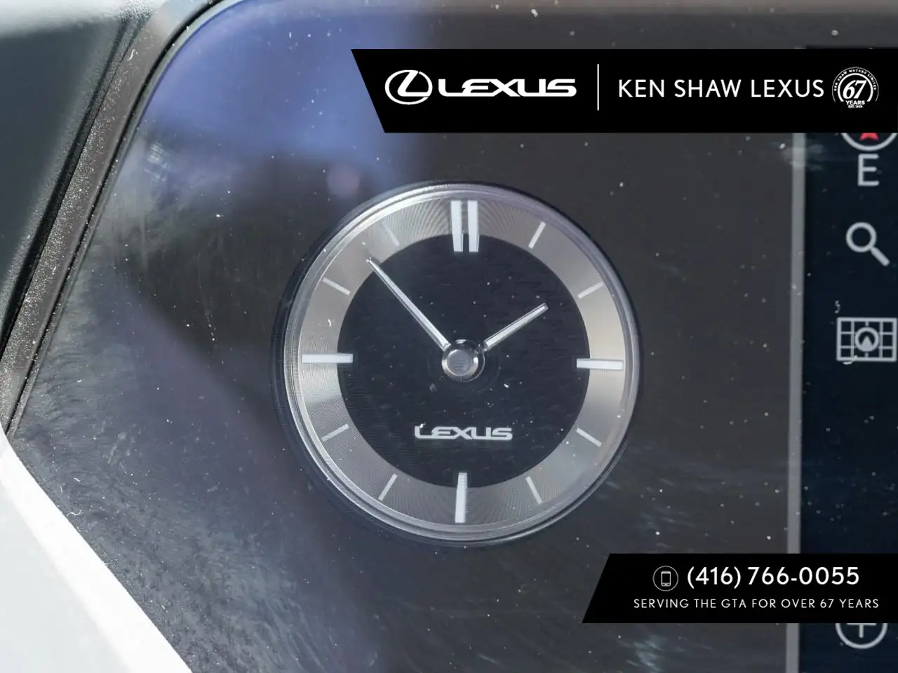 Lexus UX снимка Lexus UX