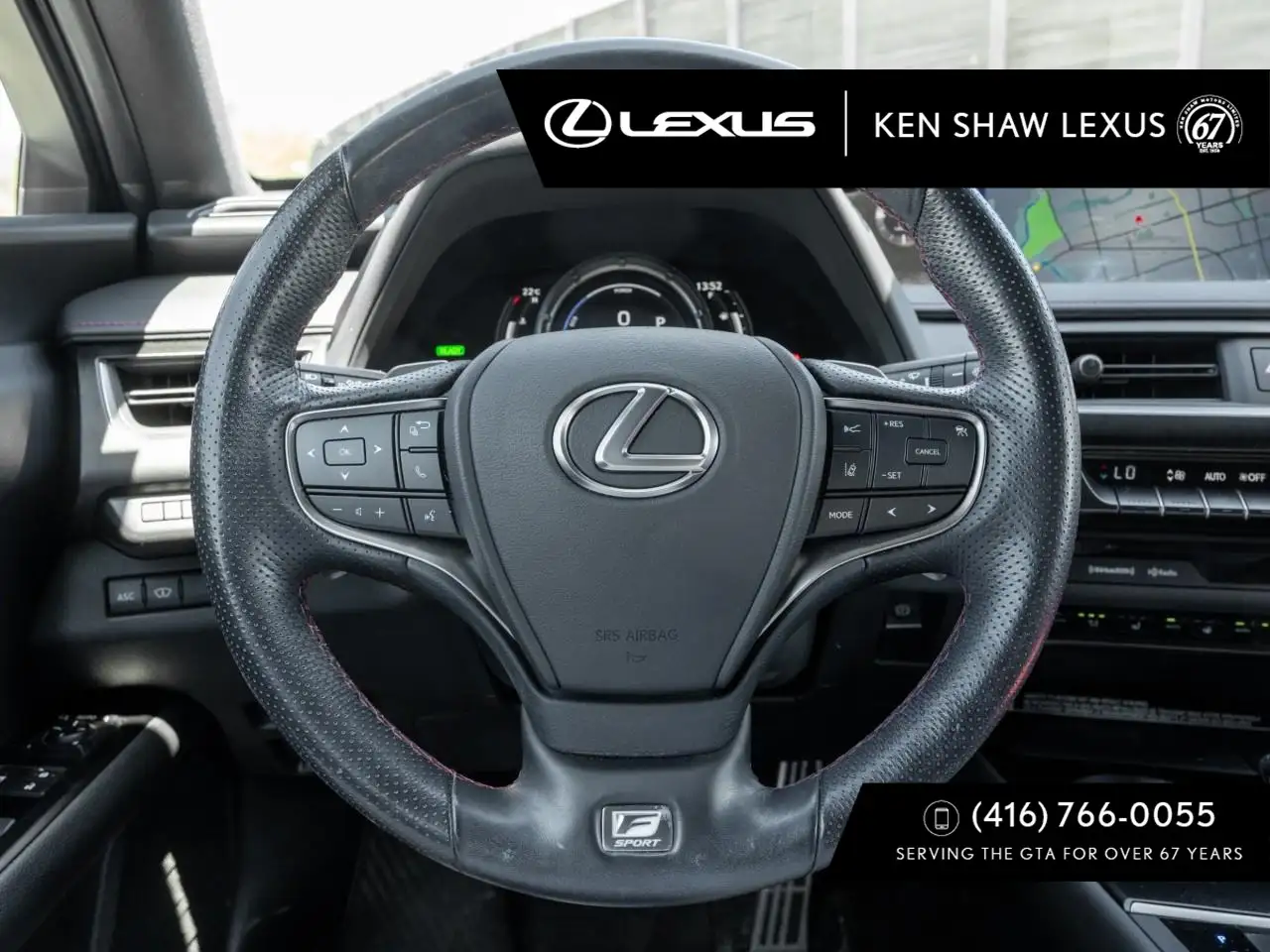 Lexus UX снимка Lexus UX