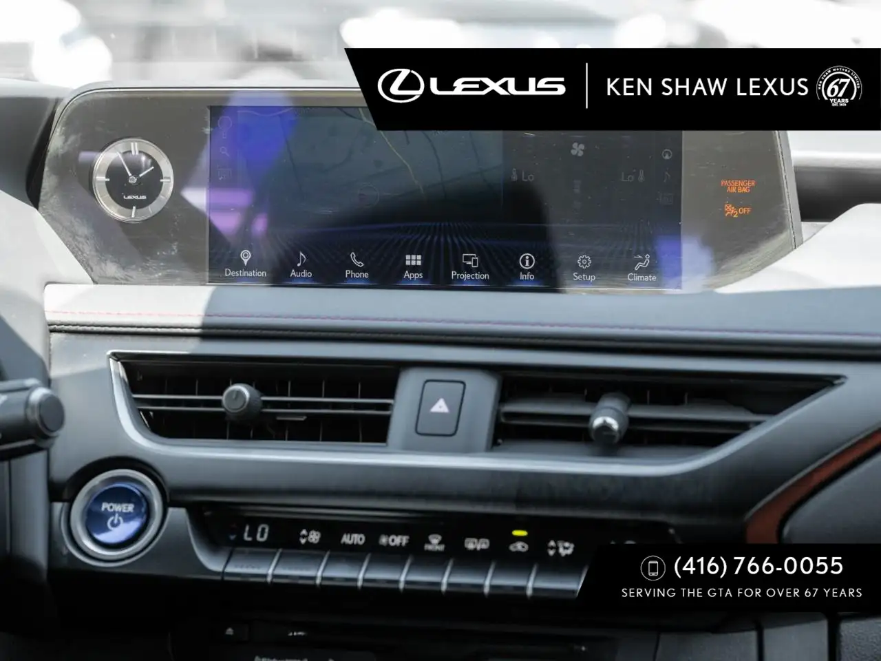 Lexus UX снимка Lexus UX