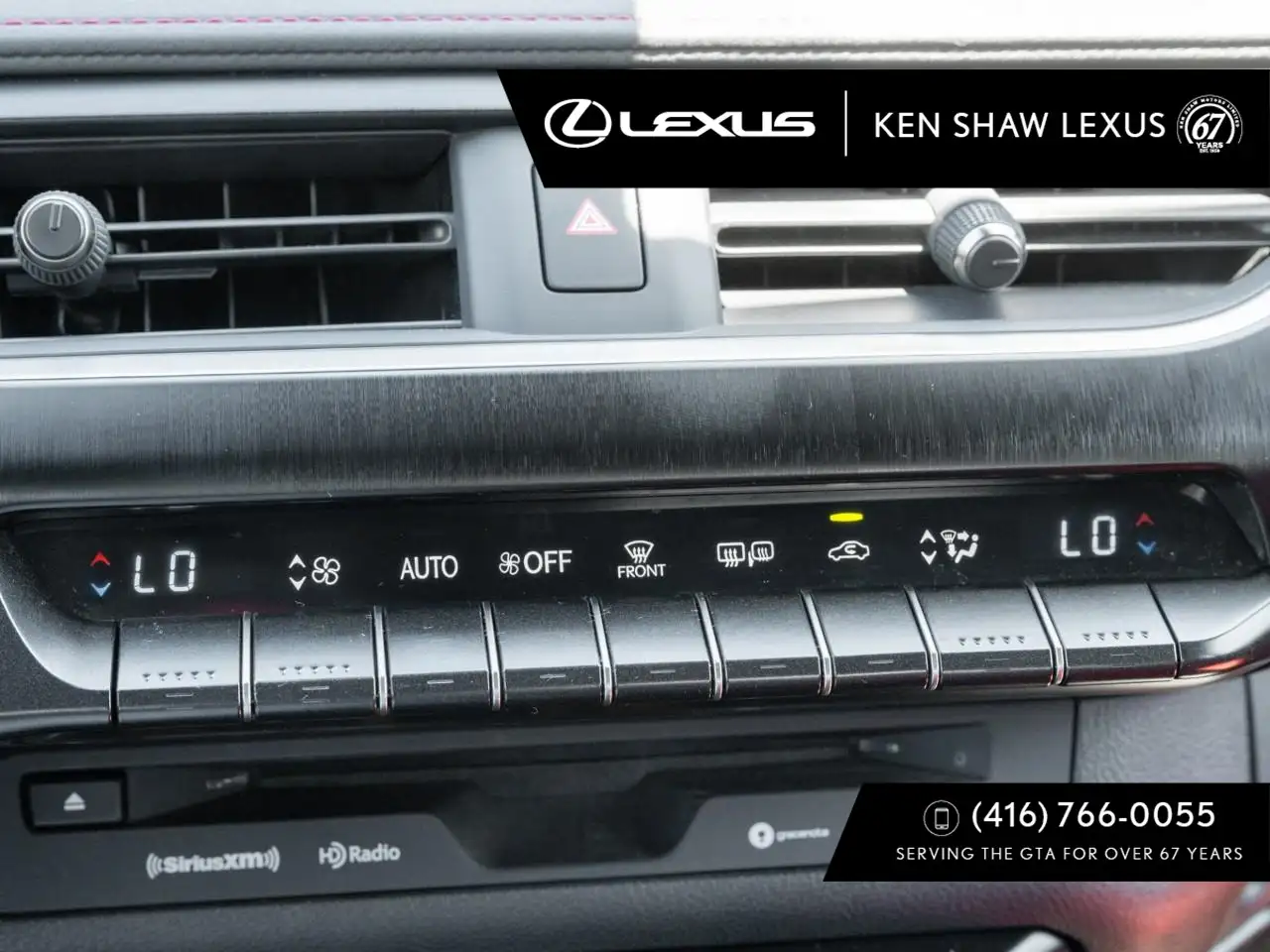 Lexus UX снимка Lexus UX