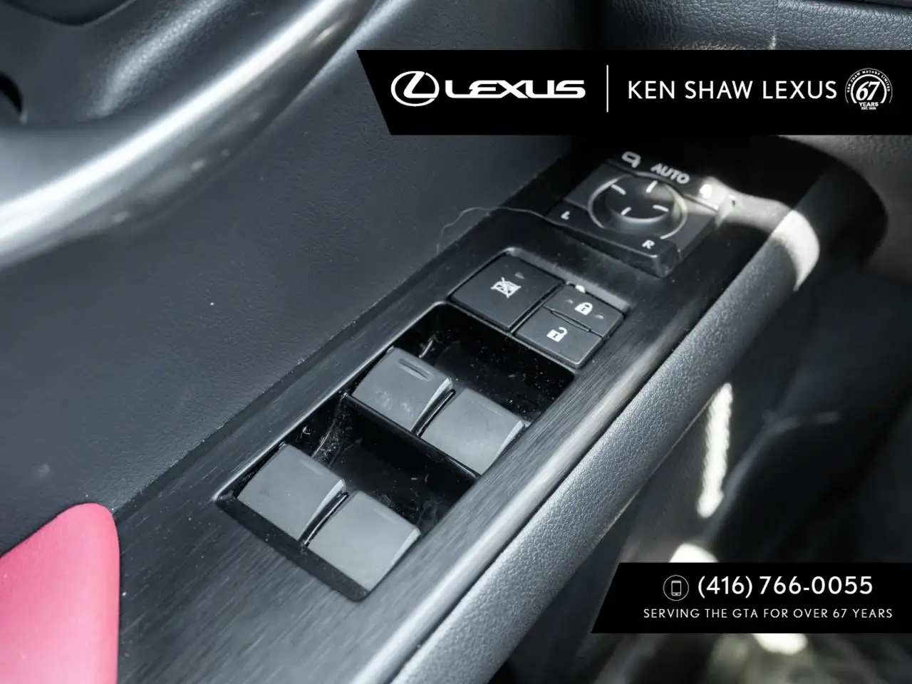Lexus UX снимка Lexus UX