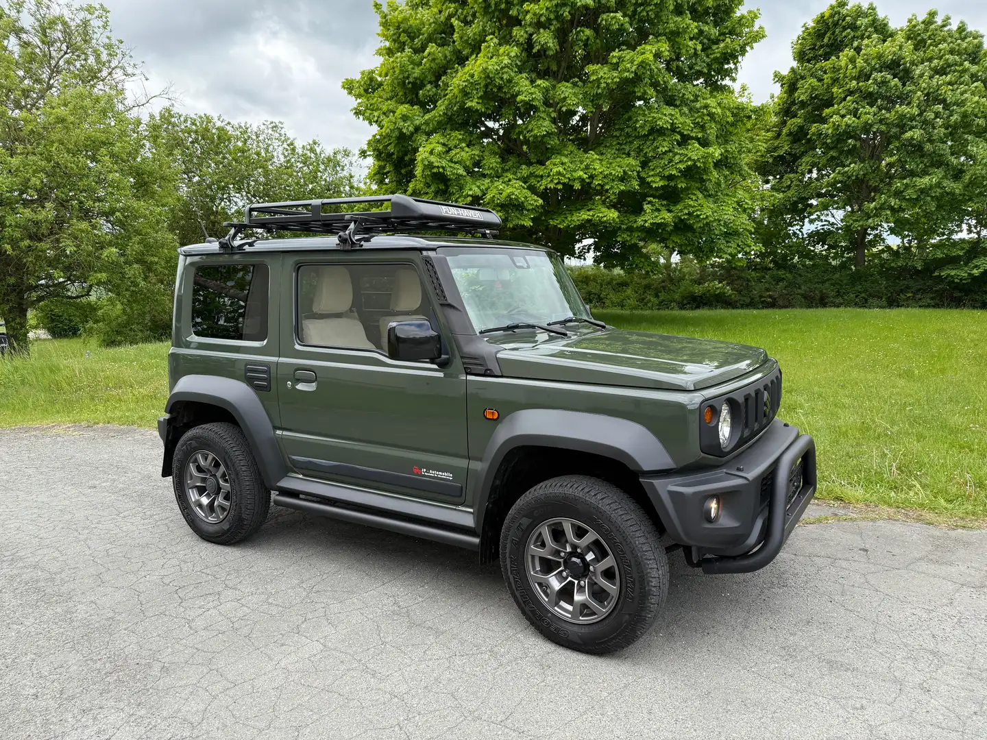 Suzuki Jimny 1.5 ALLGRIP Comfort+ Offroad LED 4x4 Verde - 2
