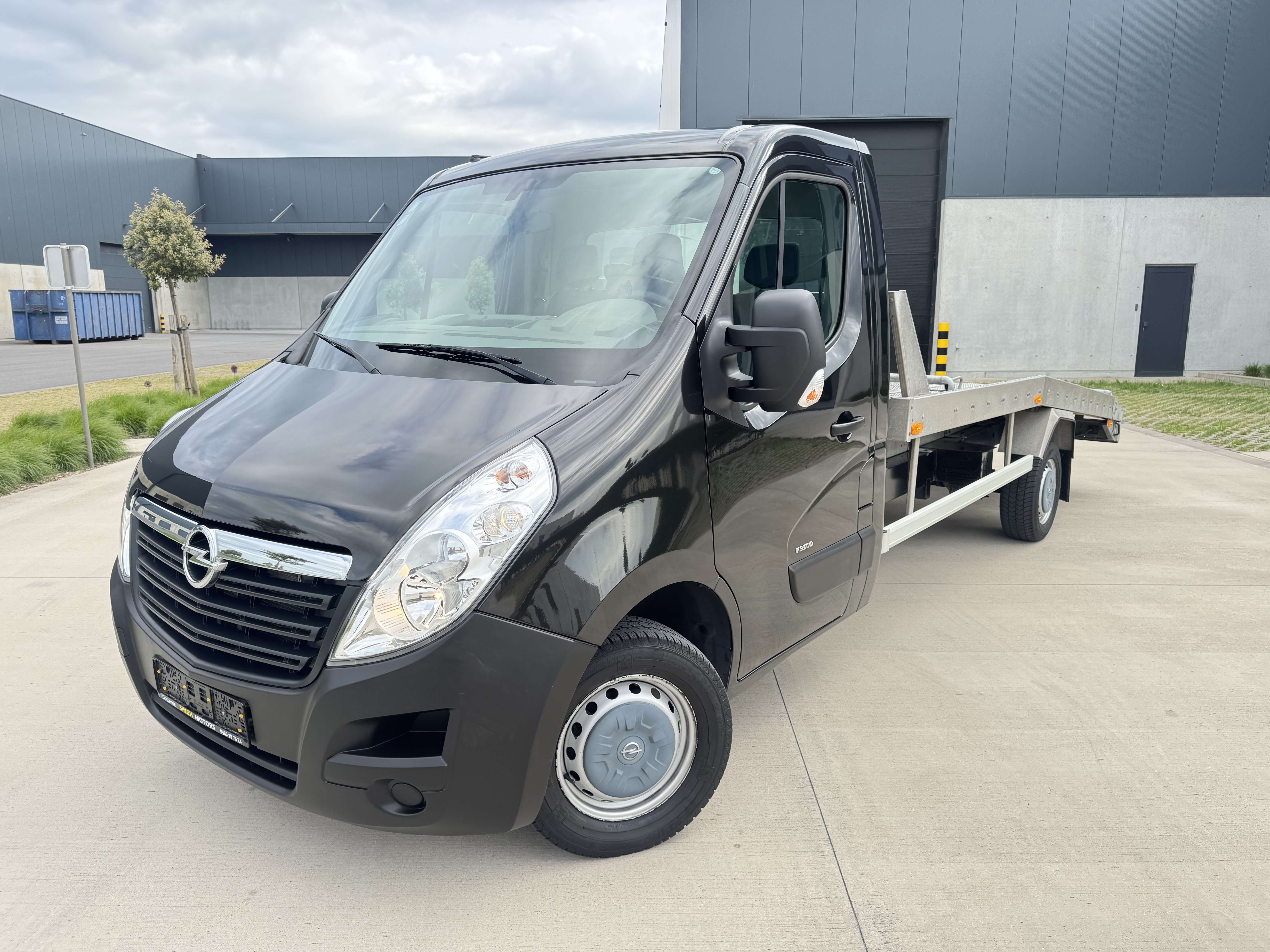 Opel Movano