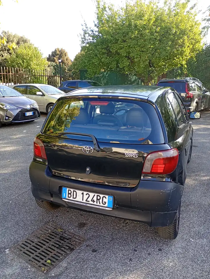 Toyota Yaris 1.0, foto 4