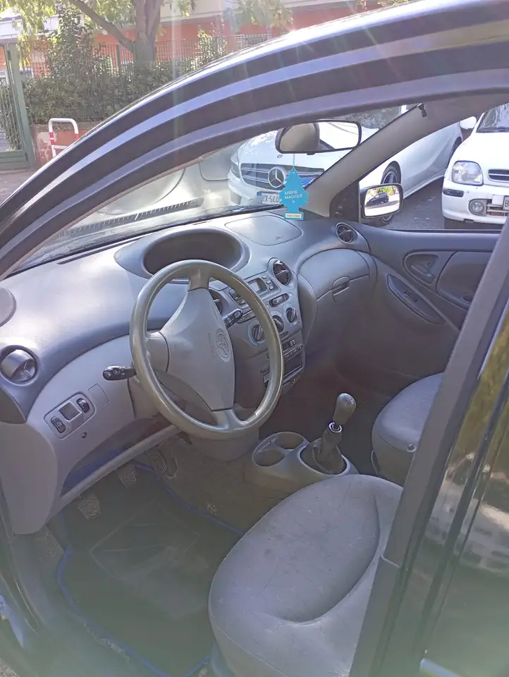 Toyota Yaris 1.0, foto 5