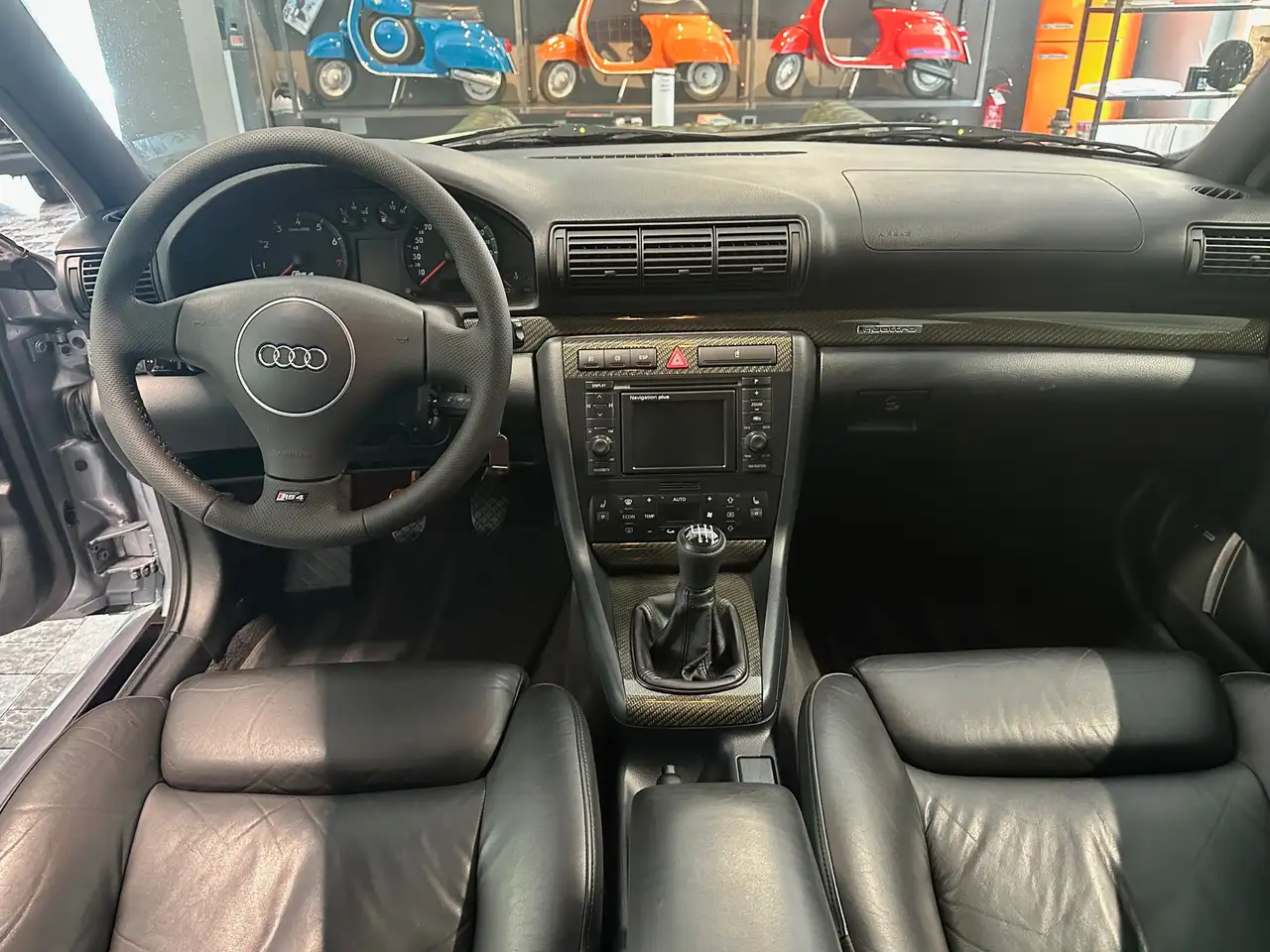 Audi RS4 Avant 2.7 bi-turbo, foto 12