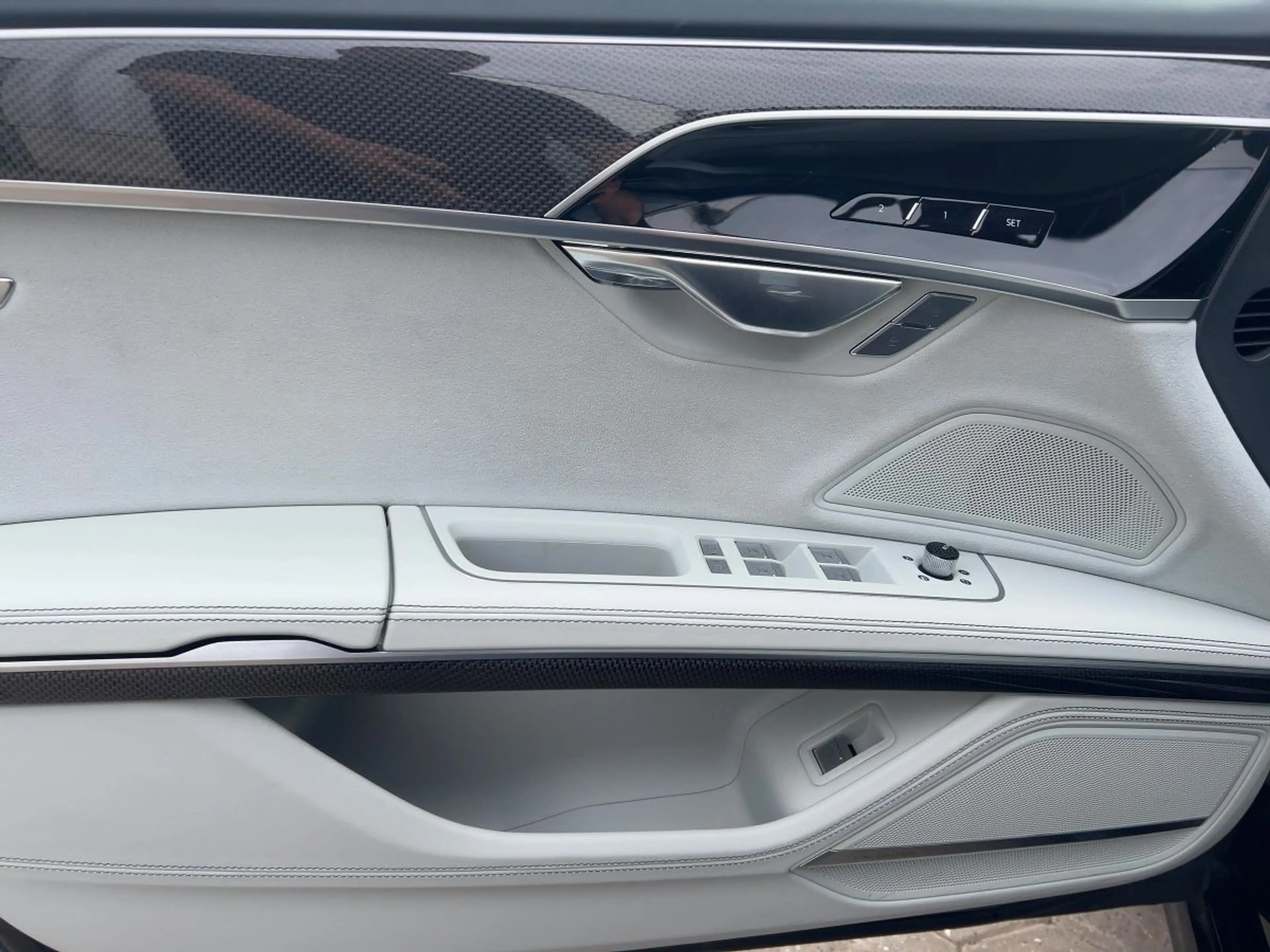 Audi S8 TFSI quattro tiptr. Massage TV Matrix Nachtsi — photo 13