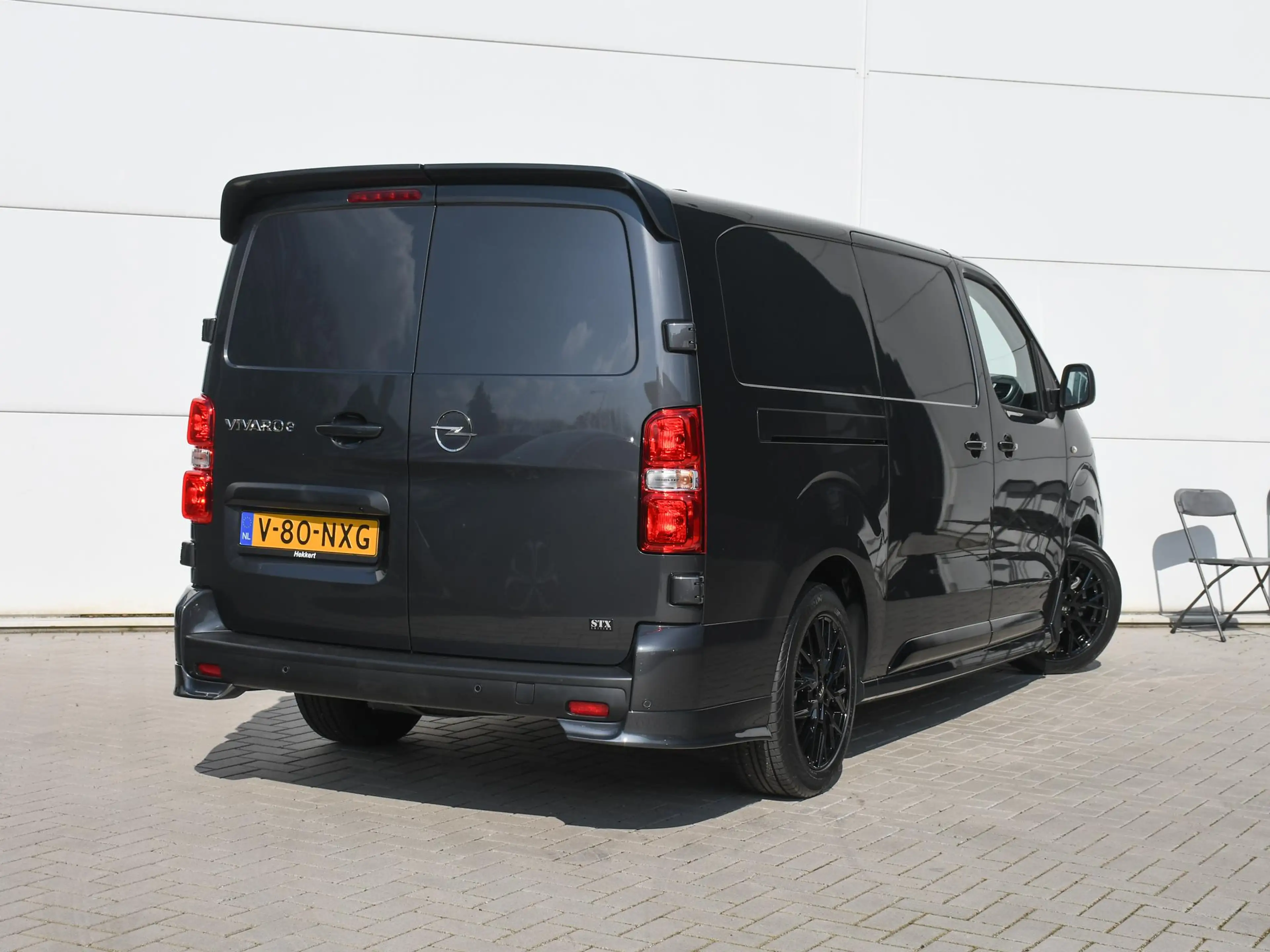 Opel Vivaro-e Electric STX Edition L3H1 75 kWh 136pk Automaat SP — photo 6