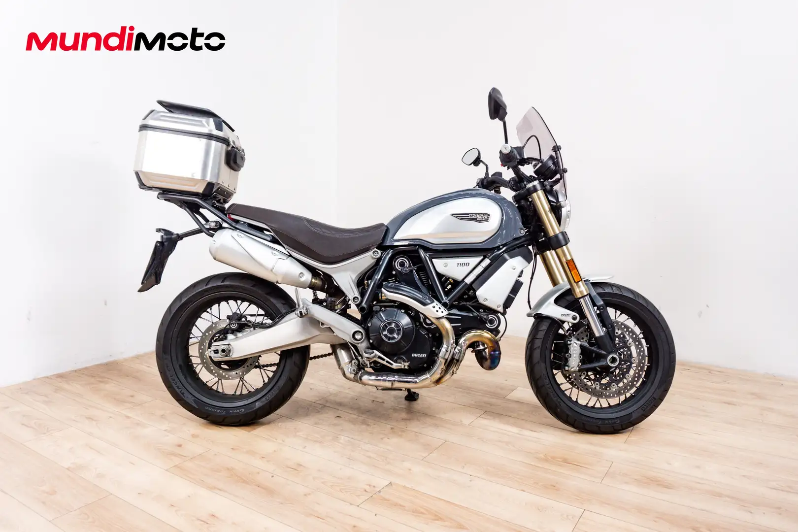 Ducati Scrambler - 1