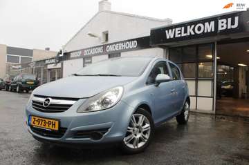 1.2-16V Essentia / Airco / CruiseControl / Fietsen