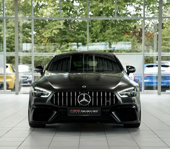 Mercedes-Benz Amg GT view 3