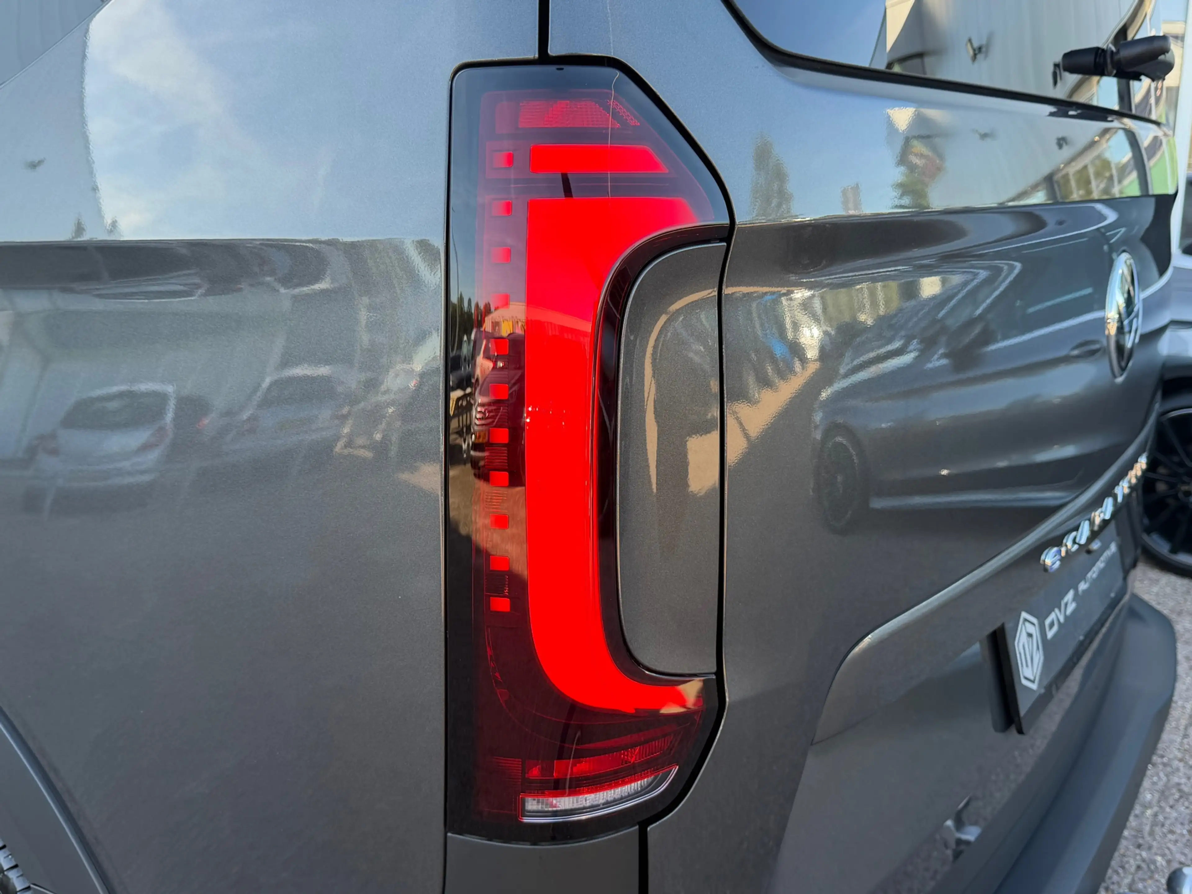 Volkswagen Transporter E-Transporter Caravelle PanAmericana 218PK | 8-Zit — photo 13