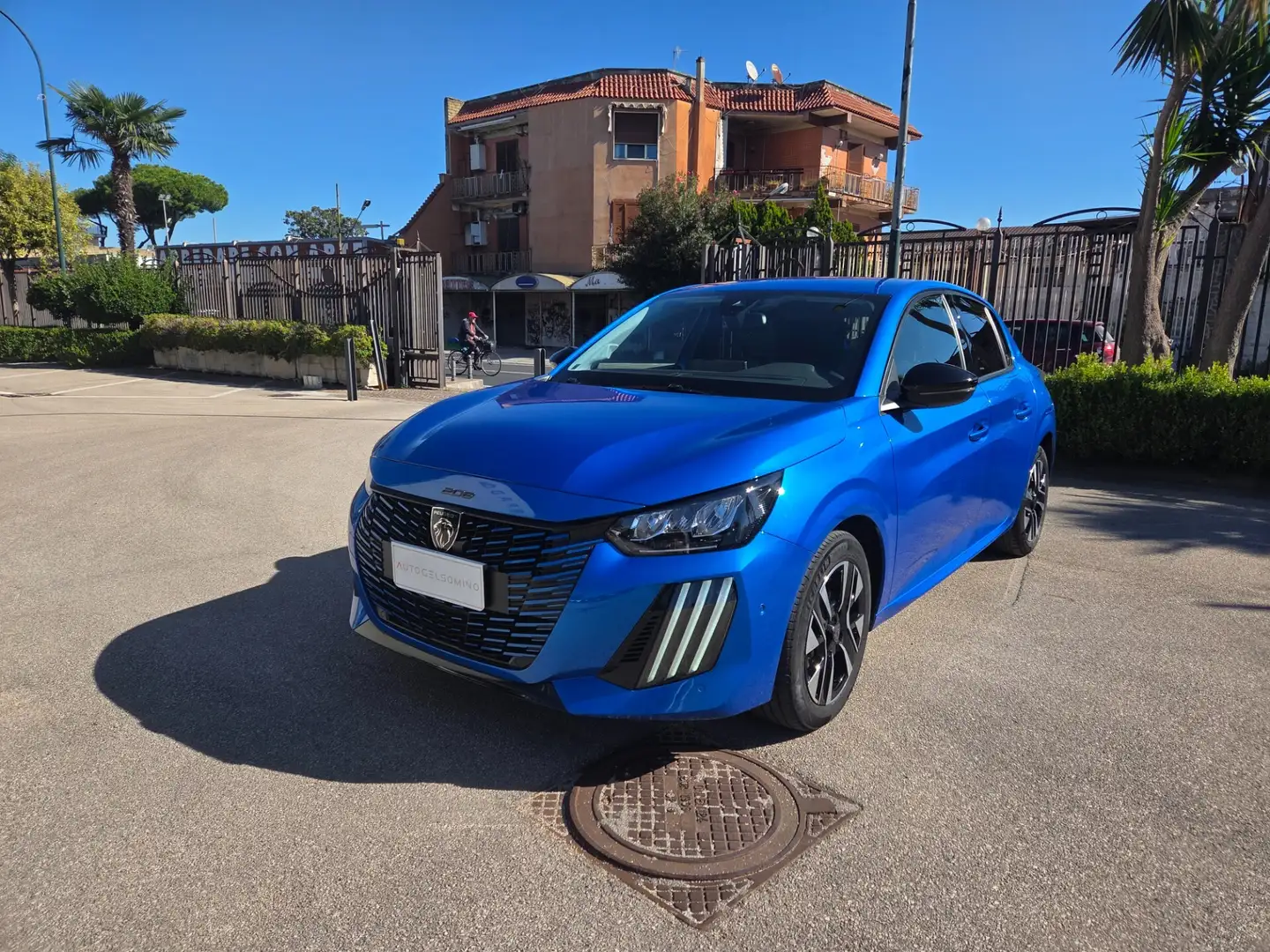 Peugeot 208 208 Hybrid 100 e-DCS6 Allure Blu/Azzurro - 1