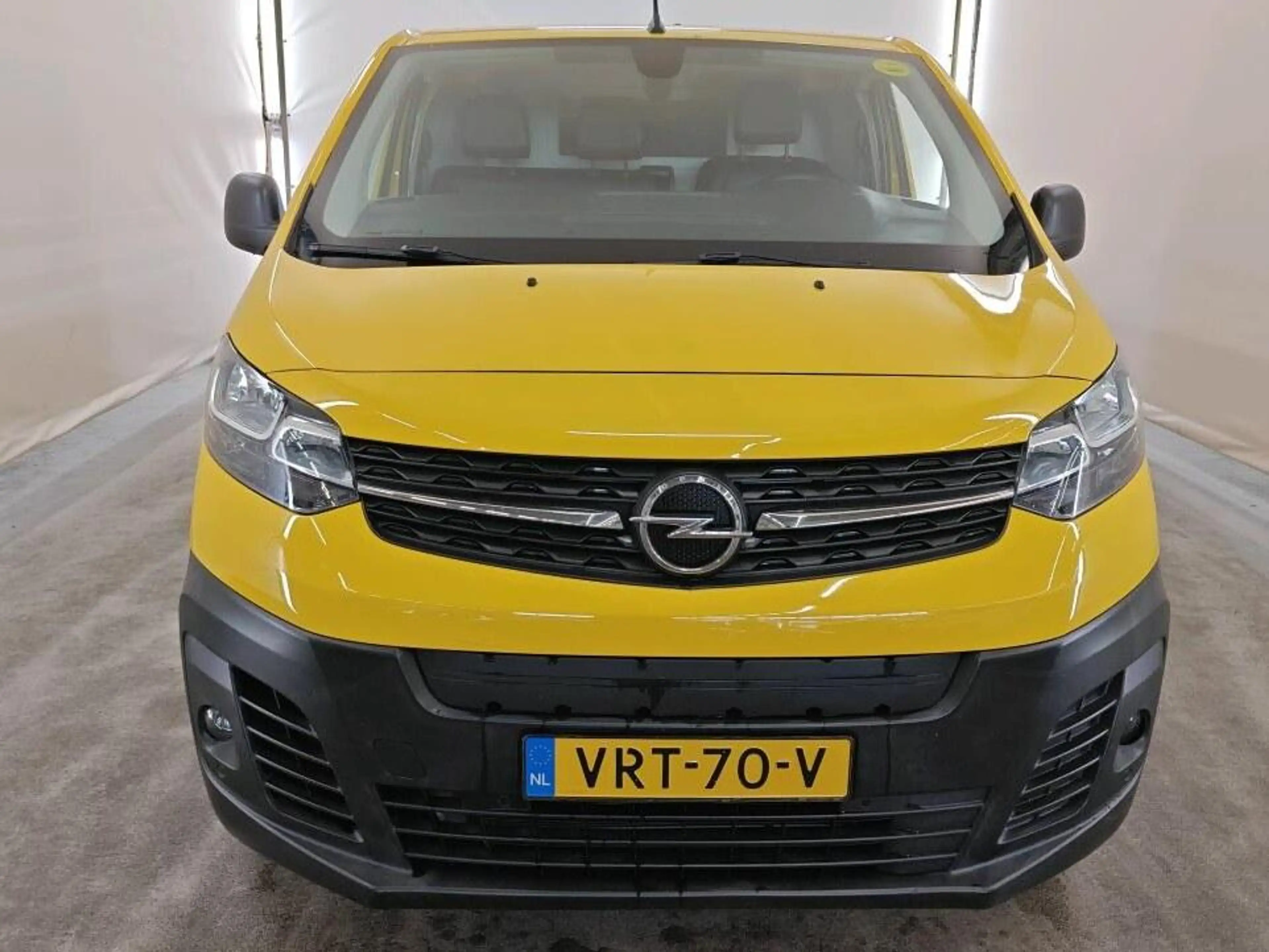 Opel Vivaro-e L3H1 Edition 50 kWh L3H1 — photo 10