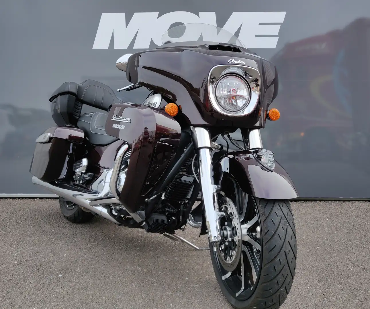 Indian Roadmaster Marrón - 2