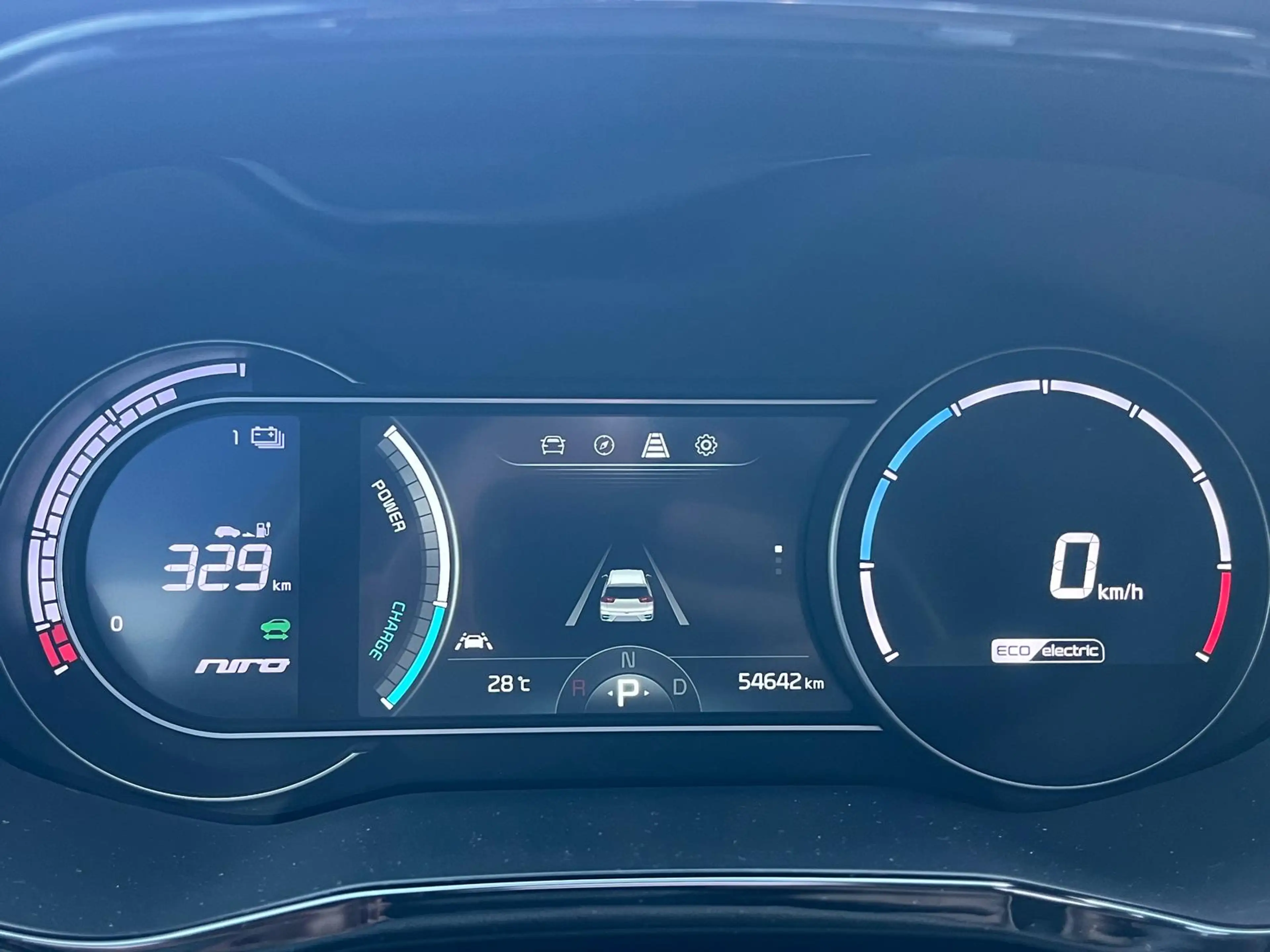 Kia e-Niro DynamicPlusLine 64 kWh Onderweg-naar-dealer — photo 11
