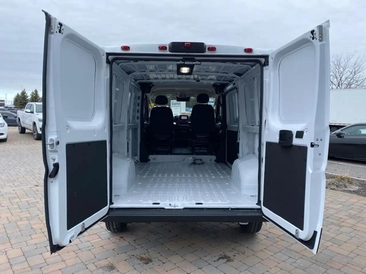 RAM Promaster снимка RAM Promaster