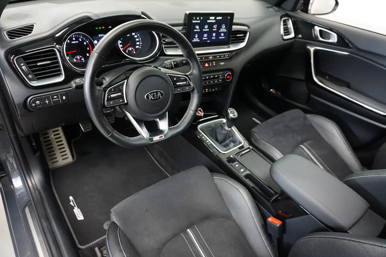 Kia Ceed SW / cee'd SW Sportswagon 1.0 T-GDi GT-PlusLine FULL OPTIONS!! P Grijs - 2