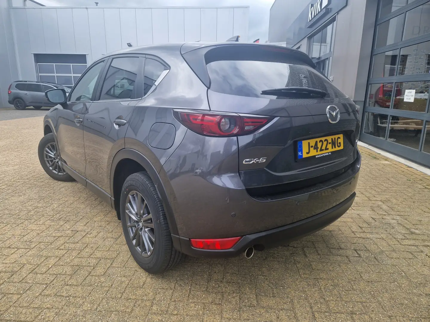 Mazda CX-5 2.0 SkyActiv-G 165 Business Comfort | AUTOMAAT 200 Gris - 2