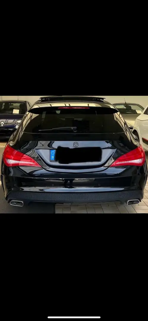 Mercedes-Benz CLA 220 Shooting Brake (CDI) AMG Line Schwarz - 2