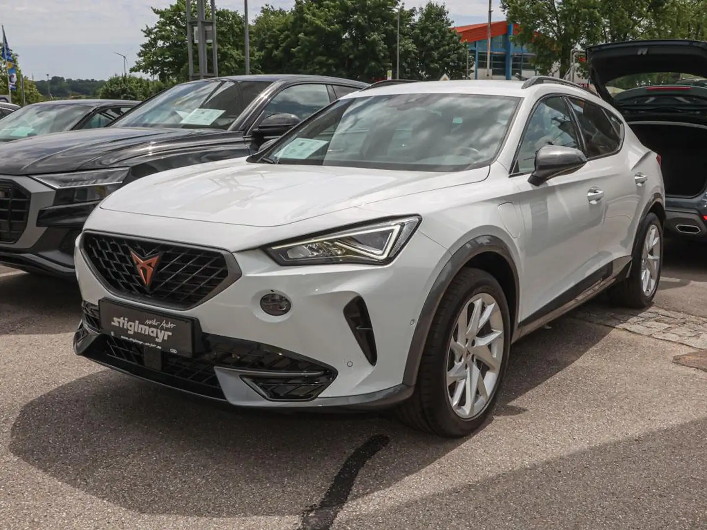 CUPRA Formentor 1.4 e-Hybrid DSG KAM+LED+NAVI+SITZHZG Wit - 1