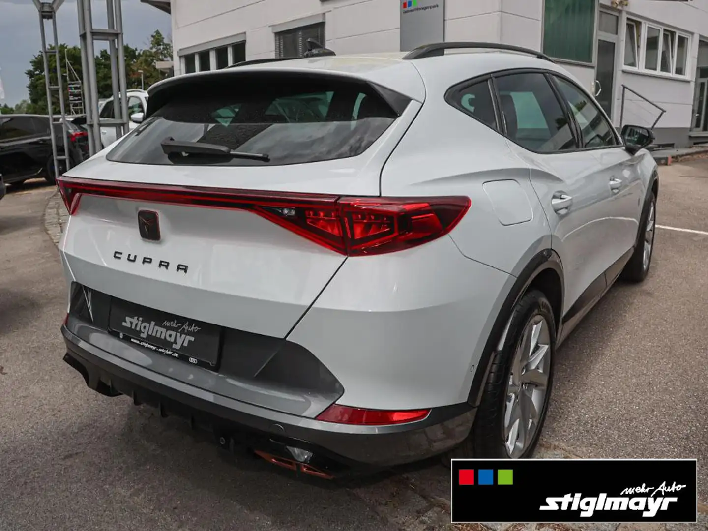 CUPRA Formentor 1.4 e-Hybrid DSG KAM+LED+NAVI+SITZHZG Wit - 2