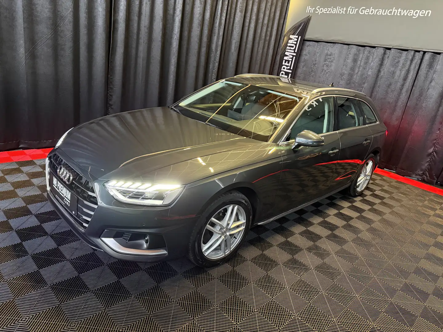 Audi A4 45 TDI *LED*VIRTUAL*AHK*MASSAGE* Grau - 2