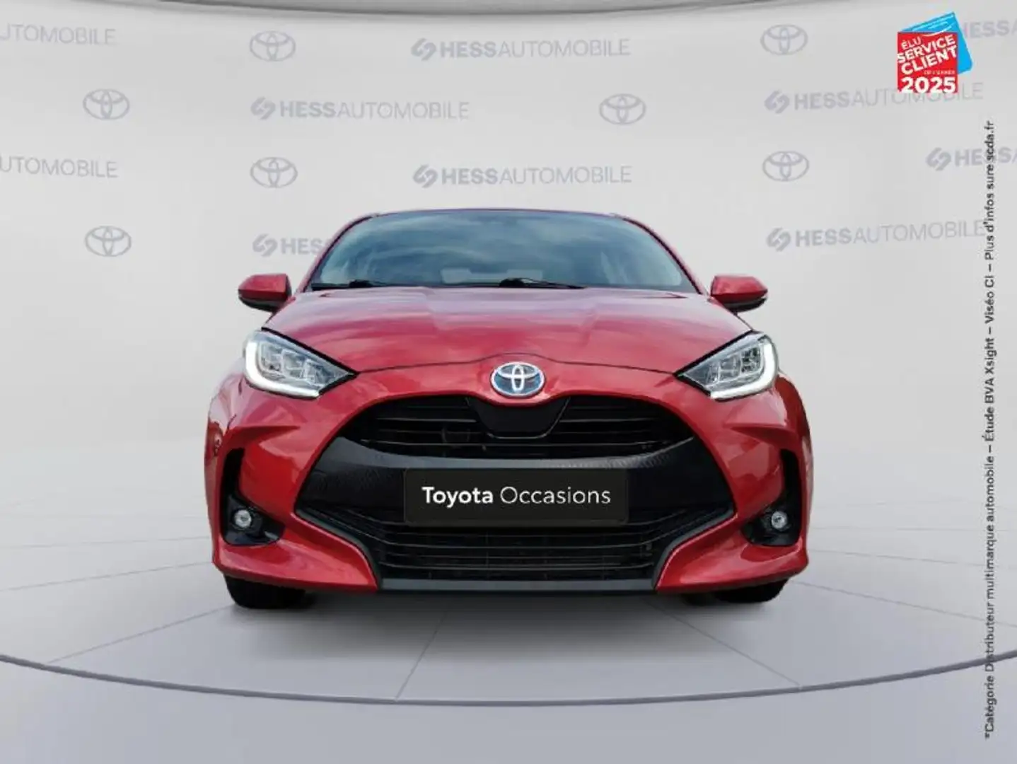Toyota Yaris 116h Design 5p MY21 Rouge - 2