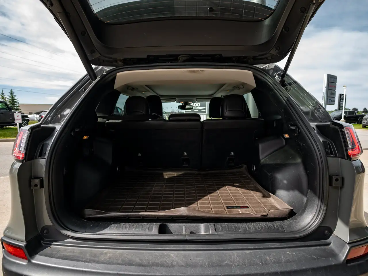 Jeep Cherokee fotografie Jeep Cherokee