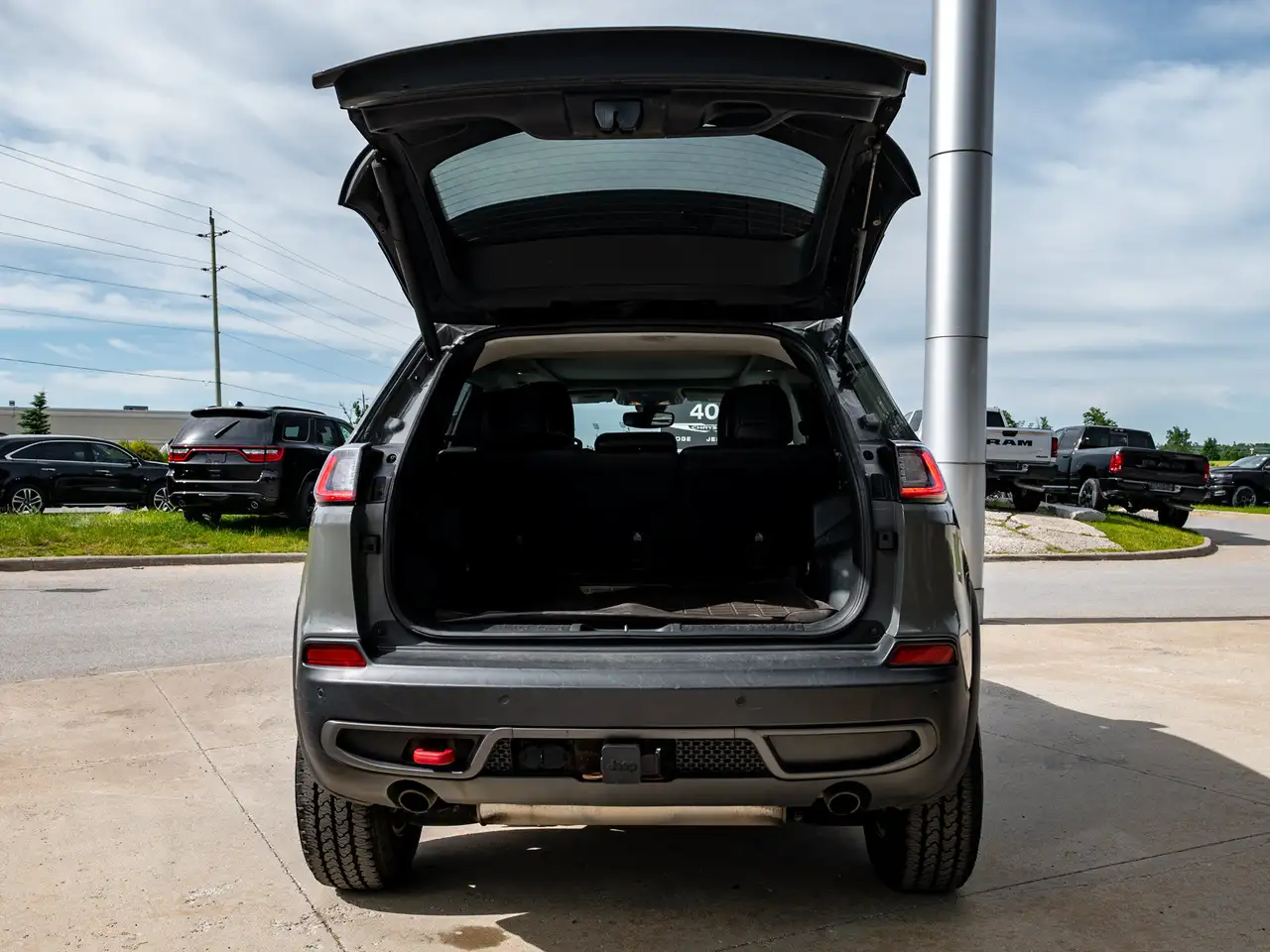Jeep Cherokee fotografie Jeep Cherokee