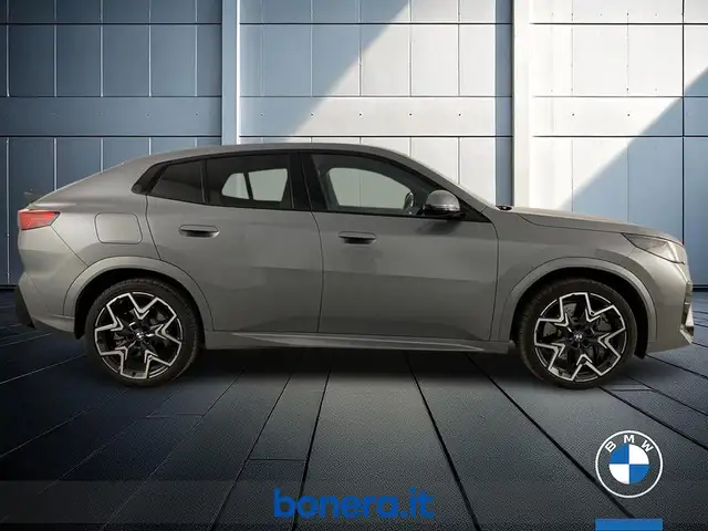 BMW X2 view 5