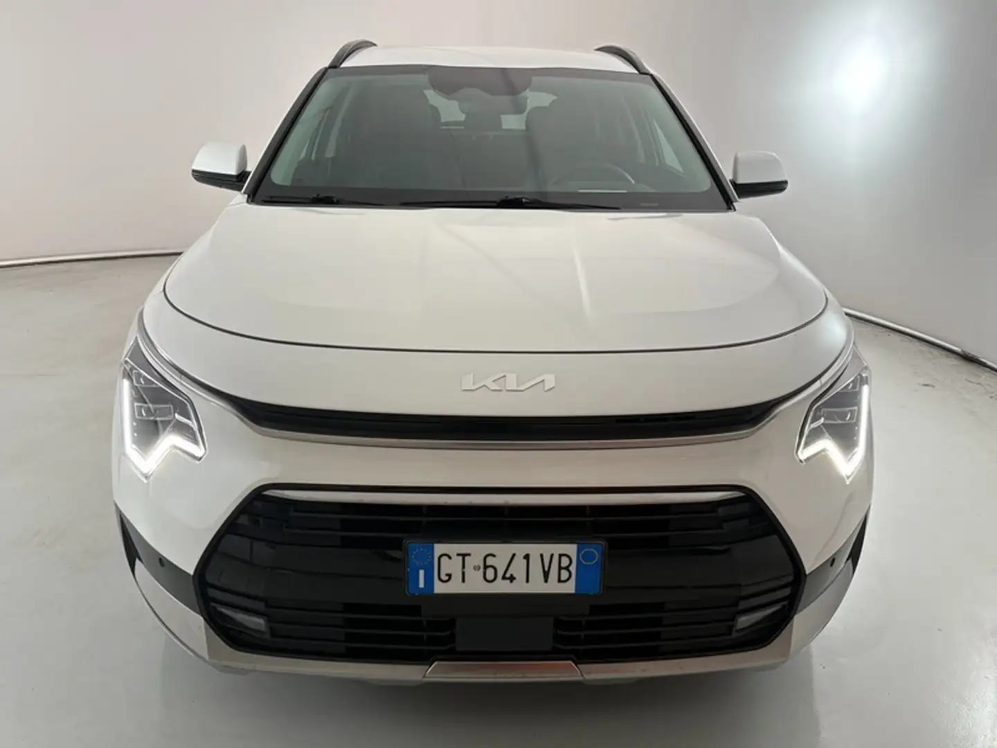 Kia Niro 1.6 GDi Plug-in Hybrid Evolution Premium Pack Blanc - 2