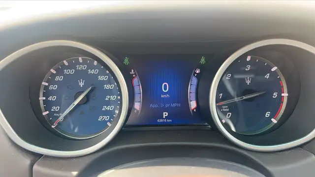 Maserati Ghibli view 12