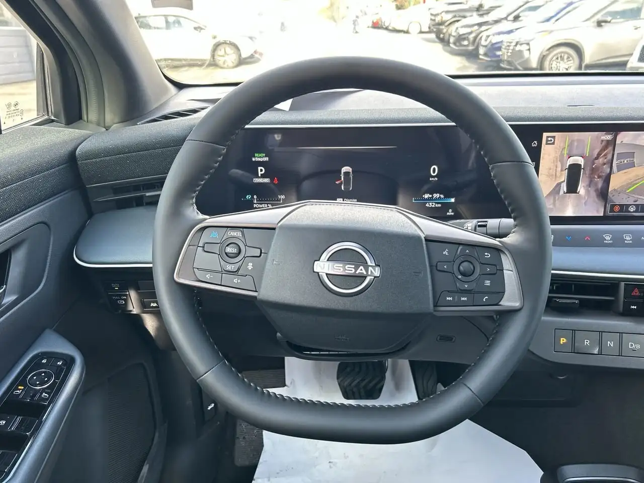Nissan Leaf снимка Nissan Leaf