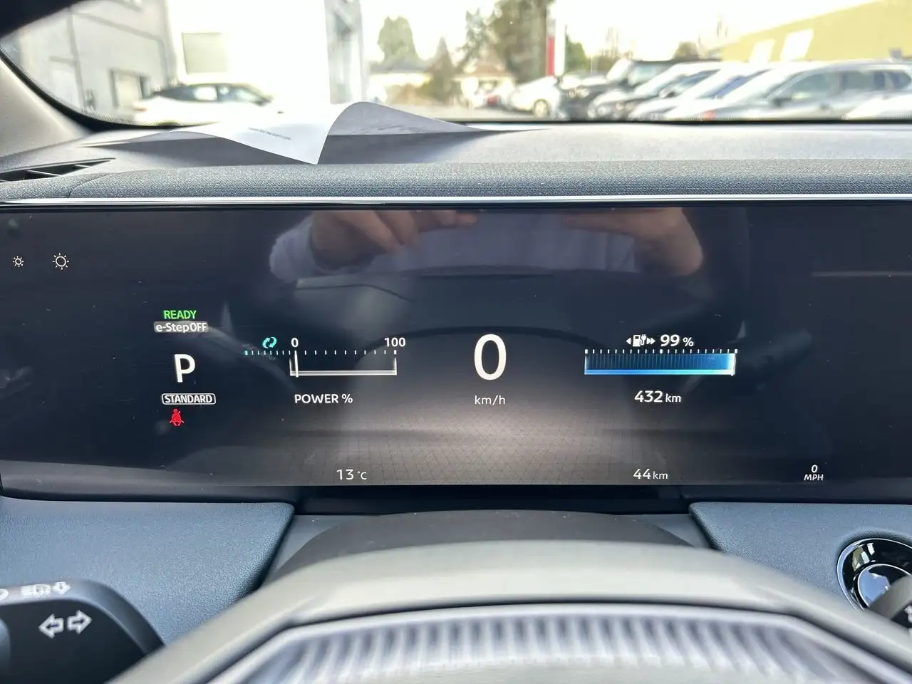 Nissan Leaf снимка Nissan Leaf