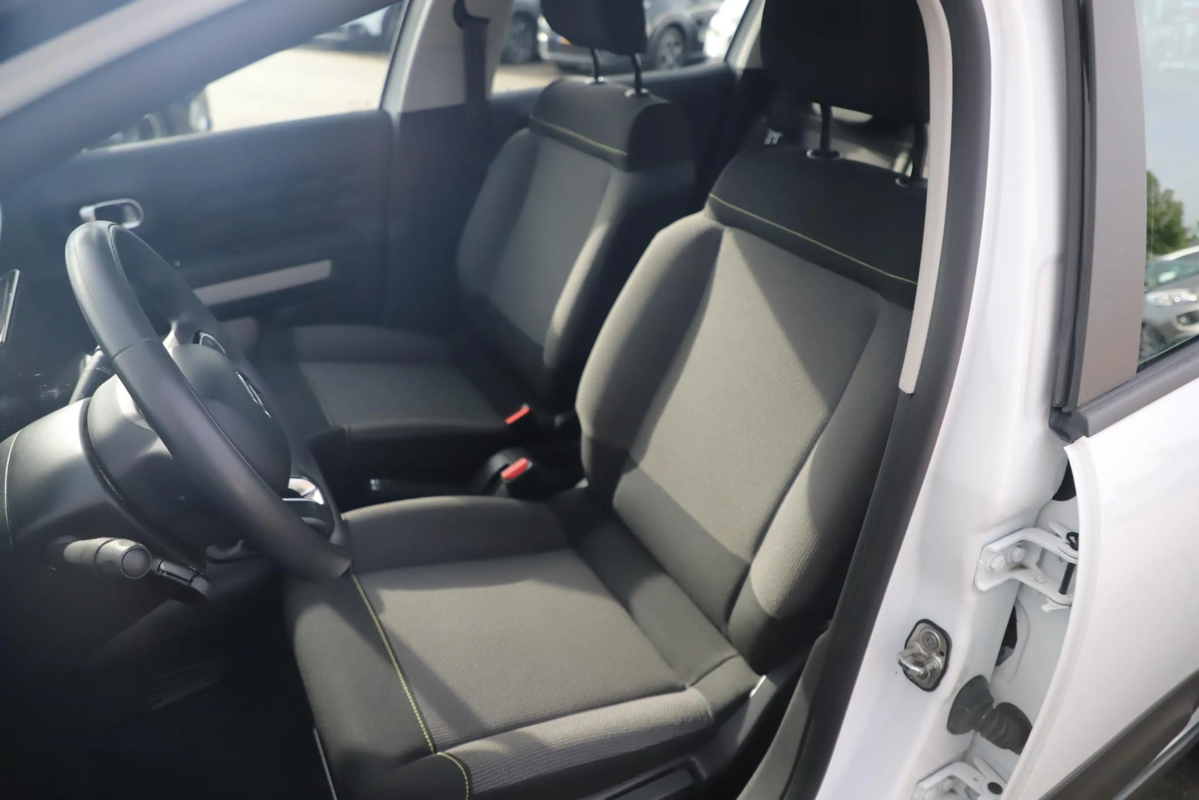 Citroen C3 1.2 PureTech Feel Navigatie Carplay Android Blueto — photo 6