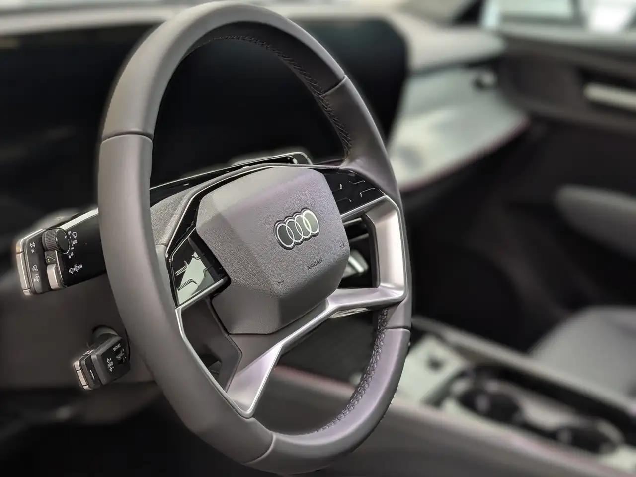 Audi Q3 снимка Audi Q3
