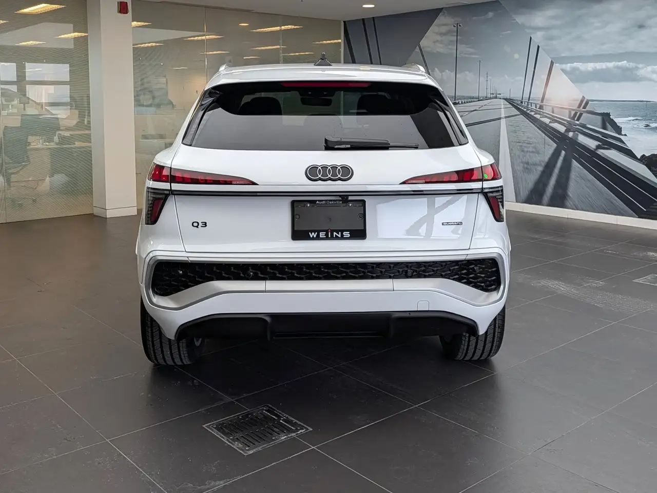 Audi Q3 снимка Audi Q3