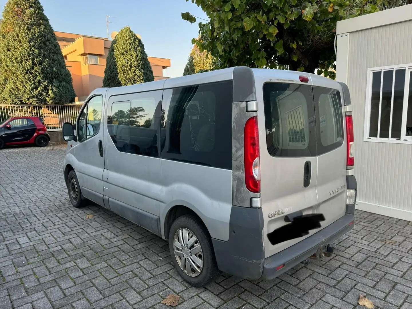 Opel Opel Vivaro 2.0 CDTI Kombi L1H1 2,7t Gris - 1