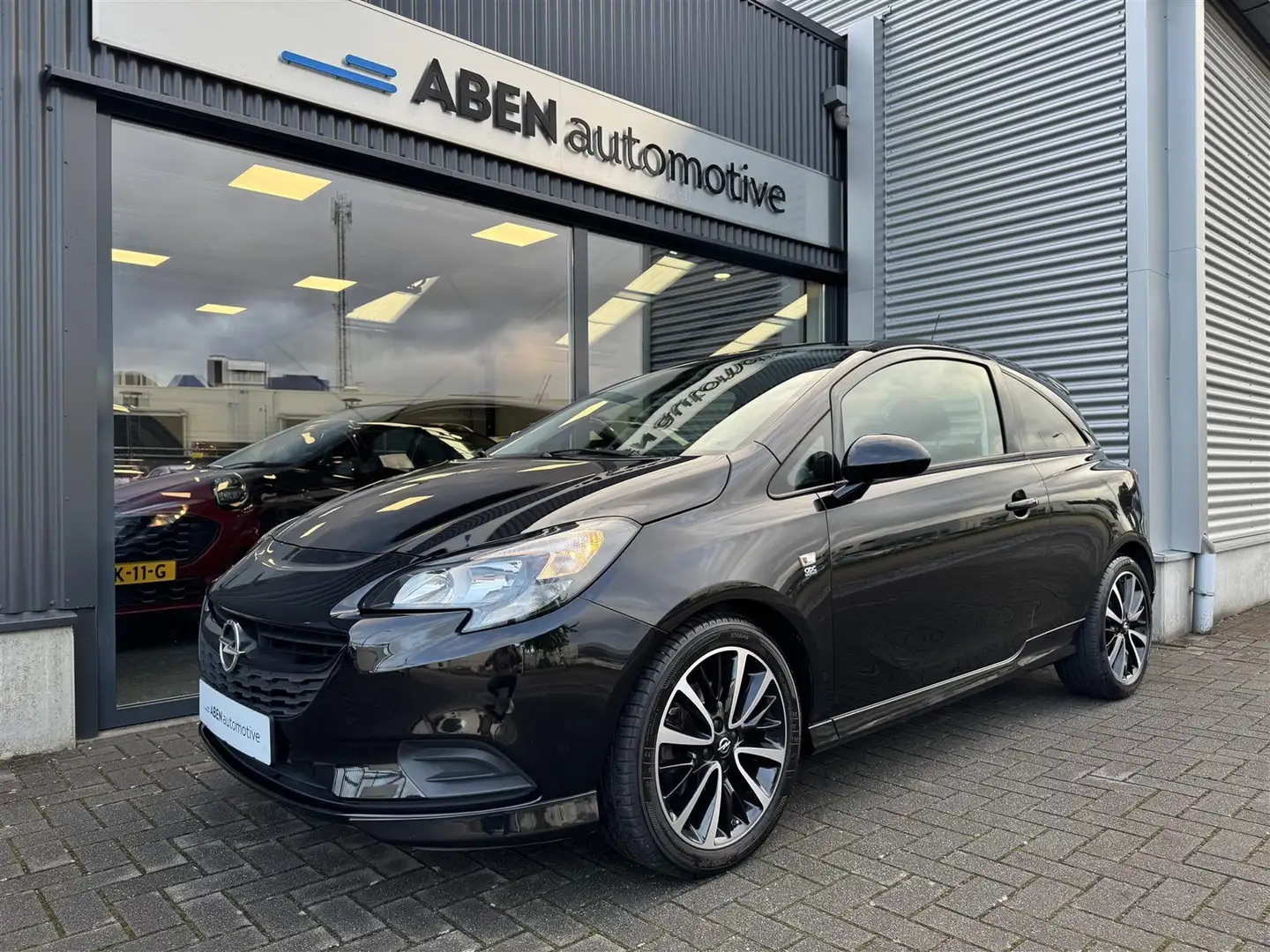 Opel Corsa 1.4 Turbo 100PK OPC-Line 3-deurs (NAVI|17"|CRUISE| Noir - 2