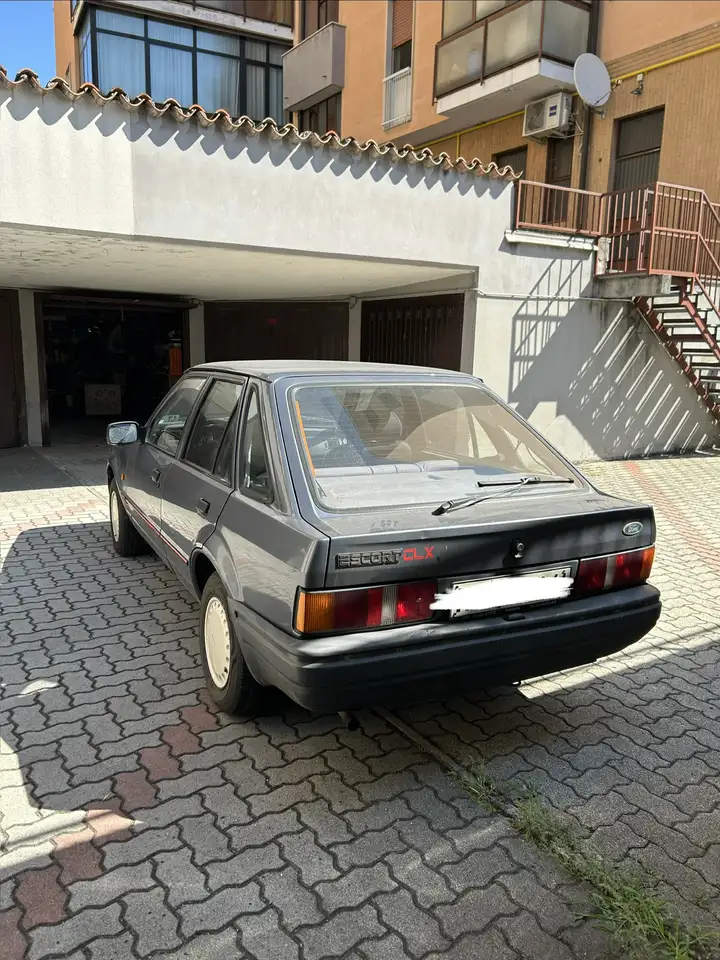 Ford Escort 5p 1.1 CL, foto 10