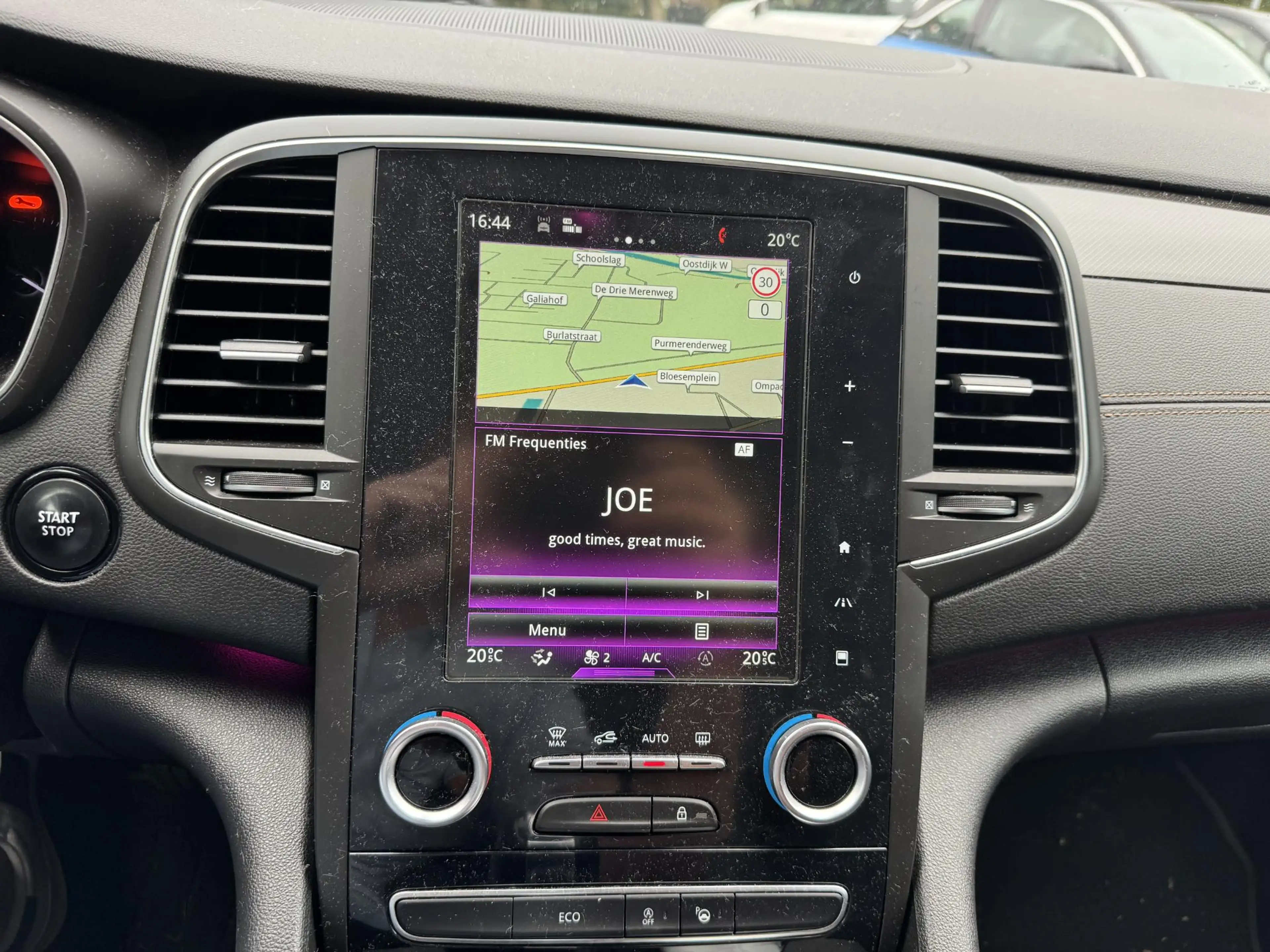 Renault Talisman Estate 1.6 TCe Intens+Bose!! — photo 12