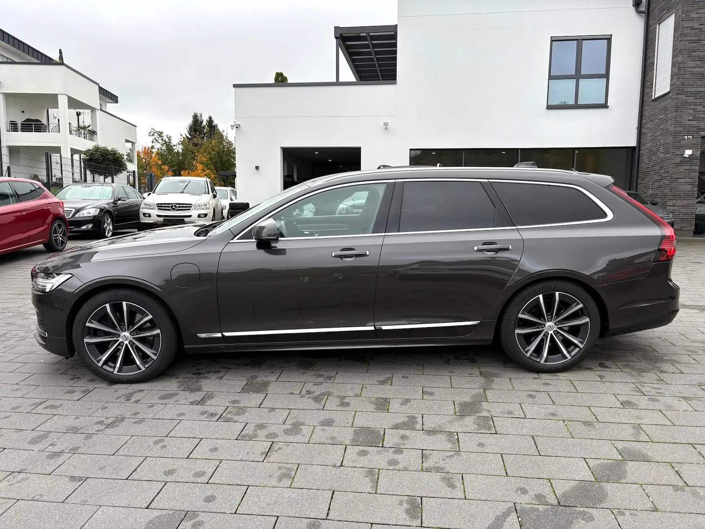 Volvo V90 T6 AWD *H&K *360 KAMERA *LED Grigio - 2