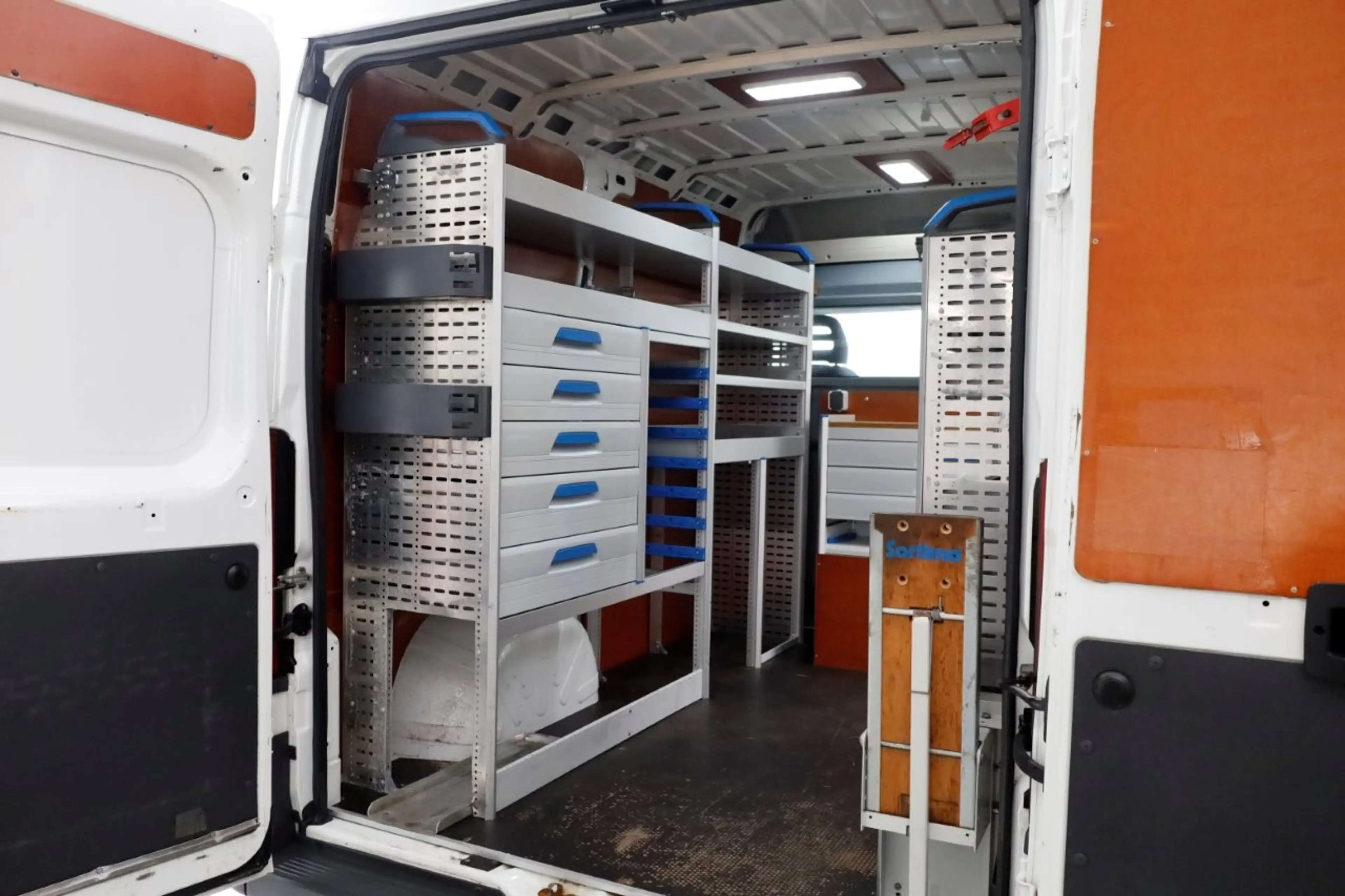 Peugeot Boxer 2.0 BlueHDI 130pk E6 L1H2 Premium Navi/Camera/Inri — photo 12