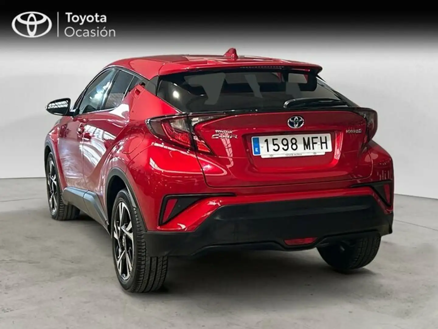 Toyota C-HR 5P Advance 125H e-CVT Rojo - 2