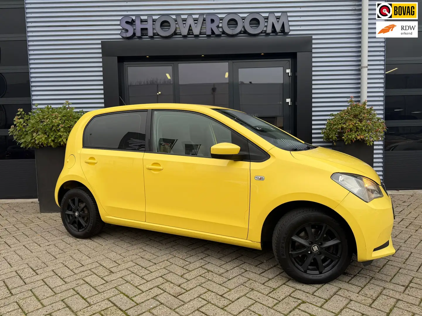 SEAT Mii 1.0 Chill Out Airco|Lichtmetalenvelgen Amarillo - 1