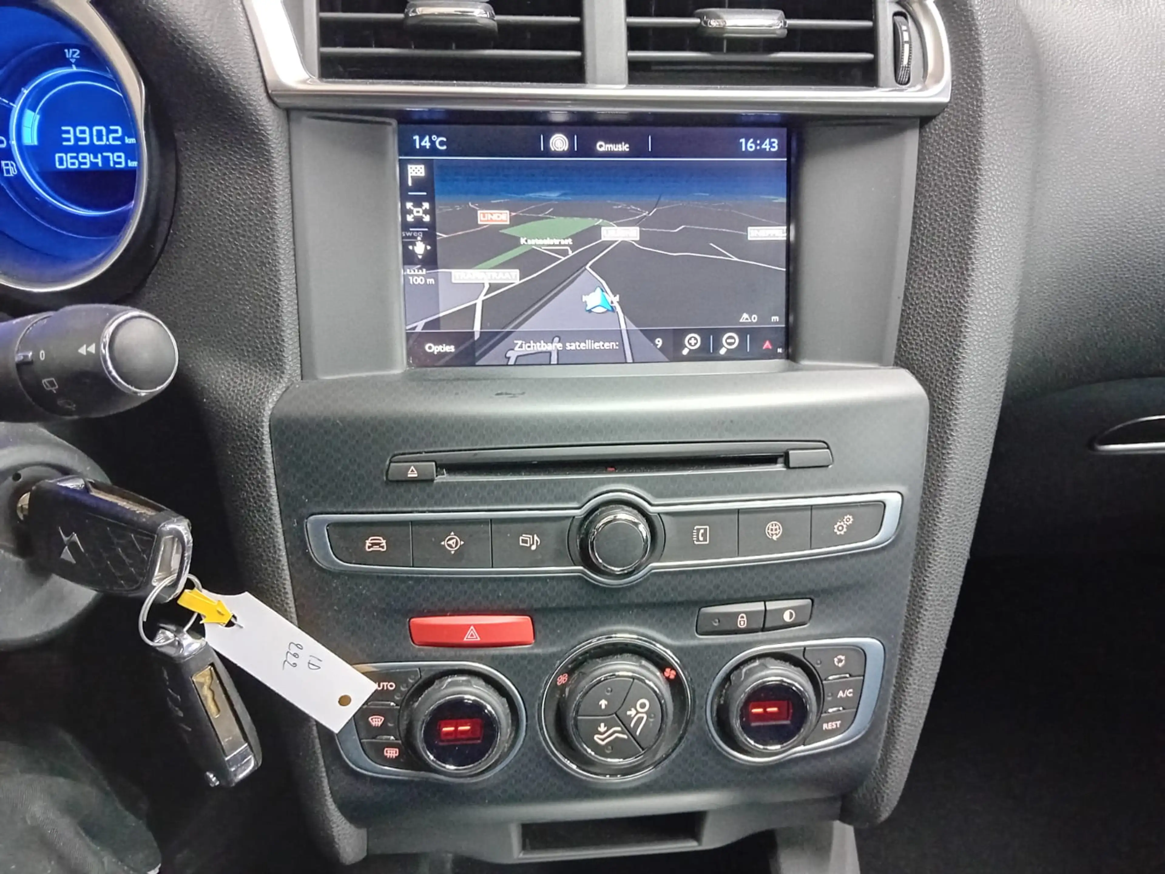 DS Automobiles DS 4 Crossback DS 4 Crossback 1.2 - 1 jr garantie — photo 15