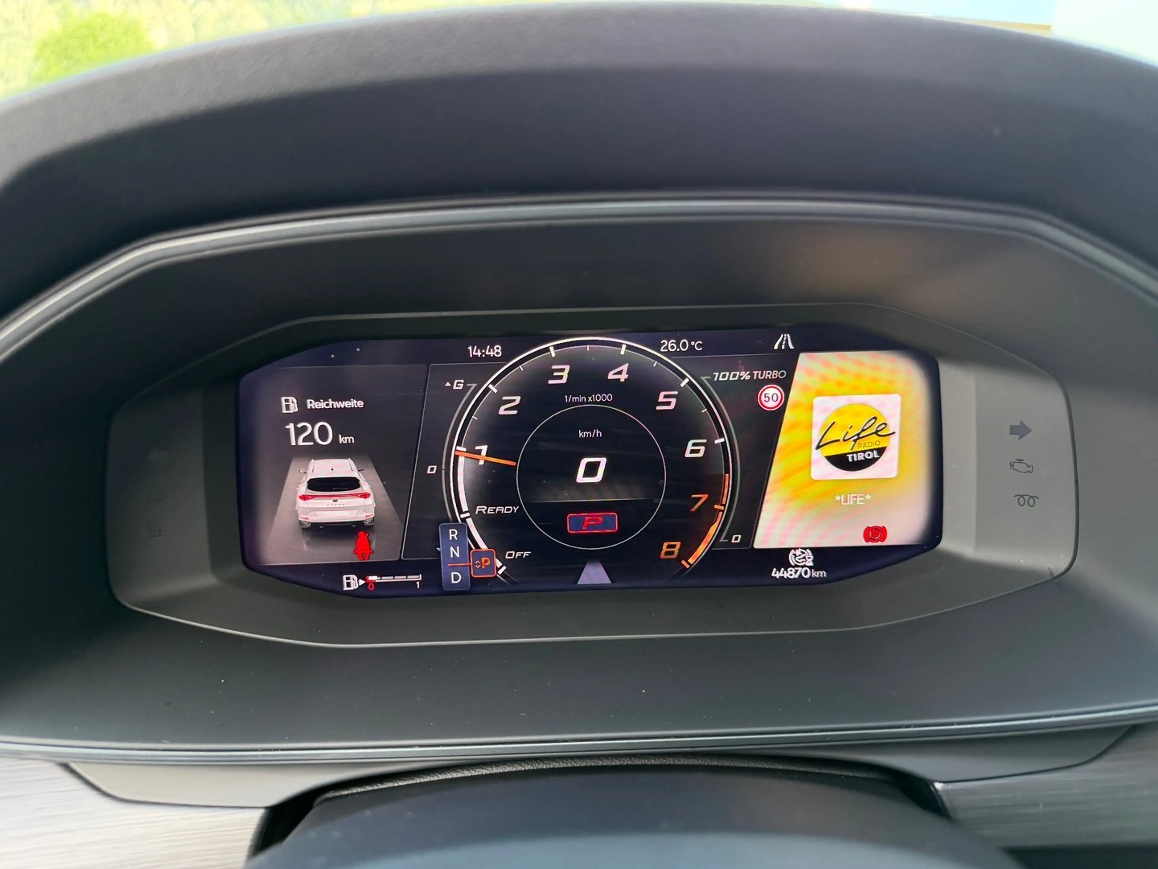 CUPRA Formentor 1.5 TSI 150 PS DSG ACT — photo 14