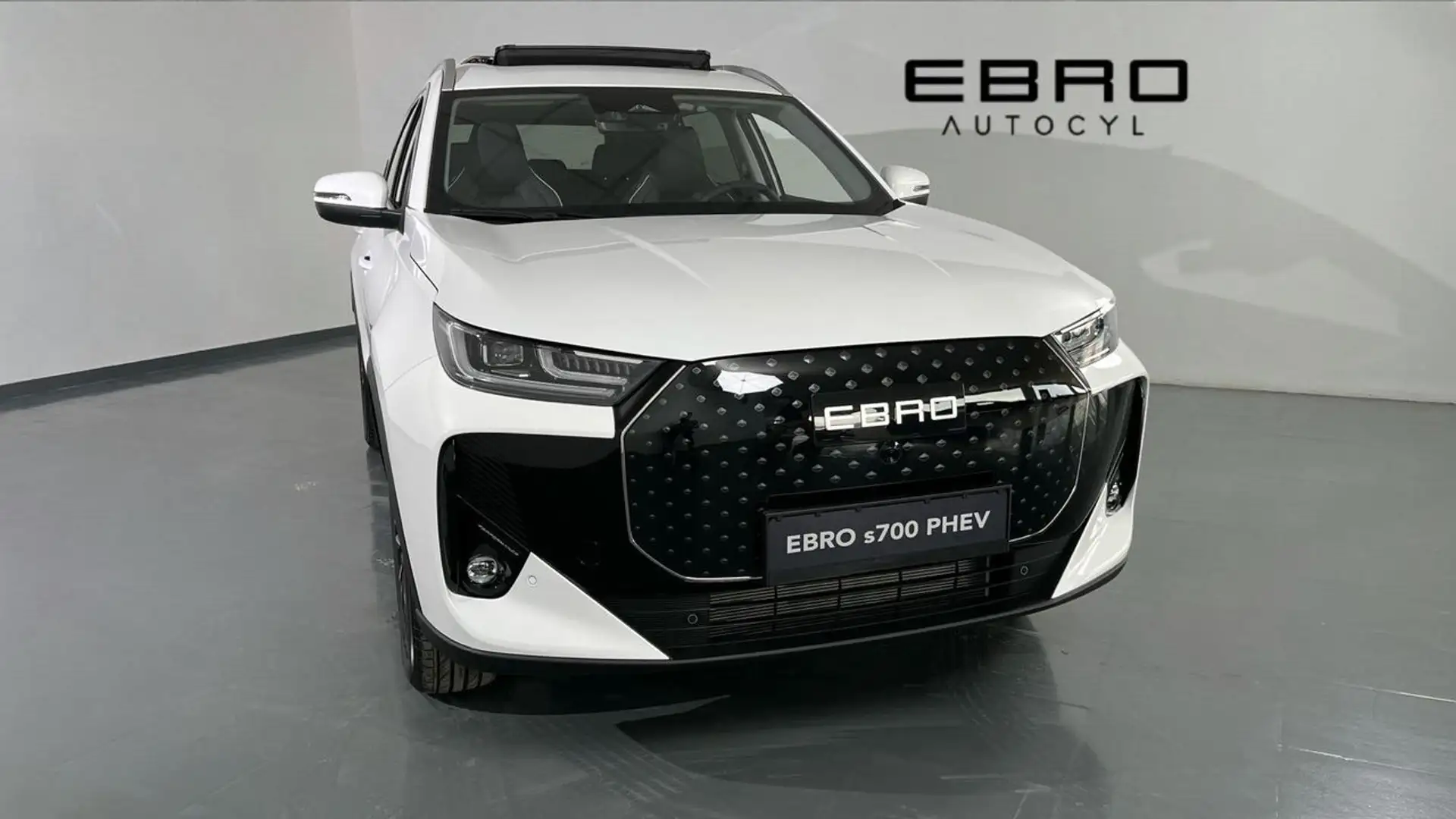 Ebro s700 1.5 TGDI PHEV Luxury E-CVT Blanco - 1