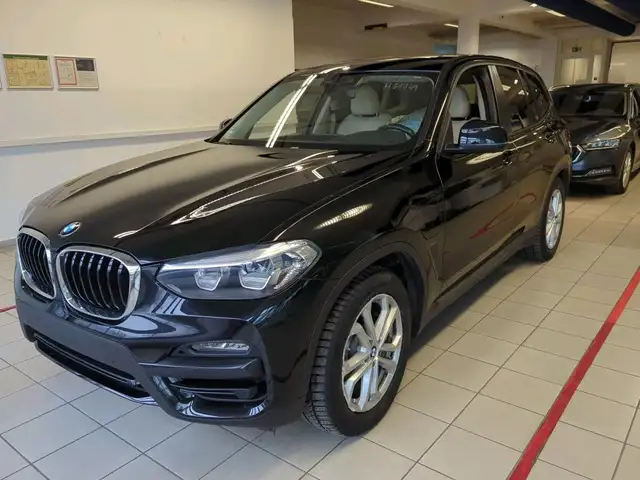 BMW X3 xDrive 30 e Pano*Leder*LED*AHK*Sound*Headup*